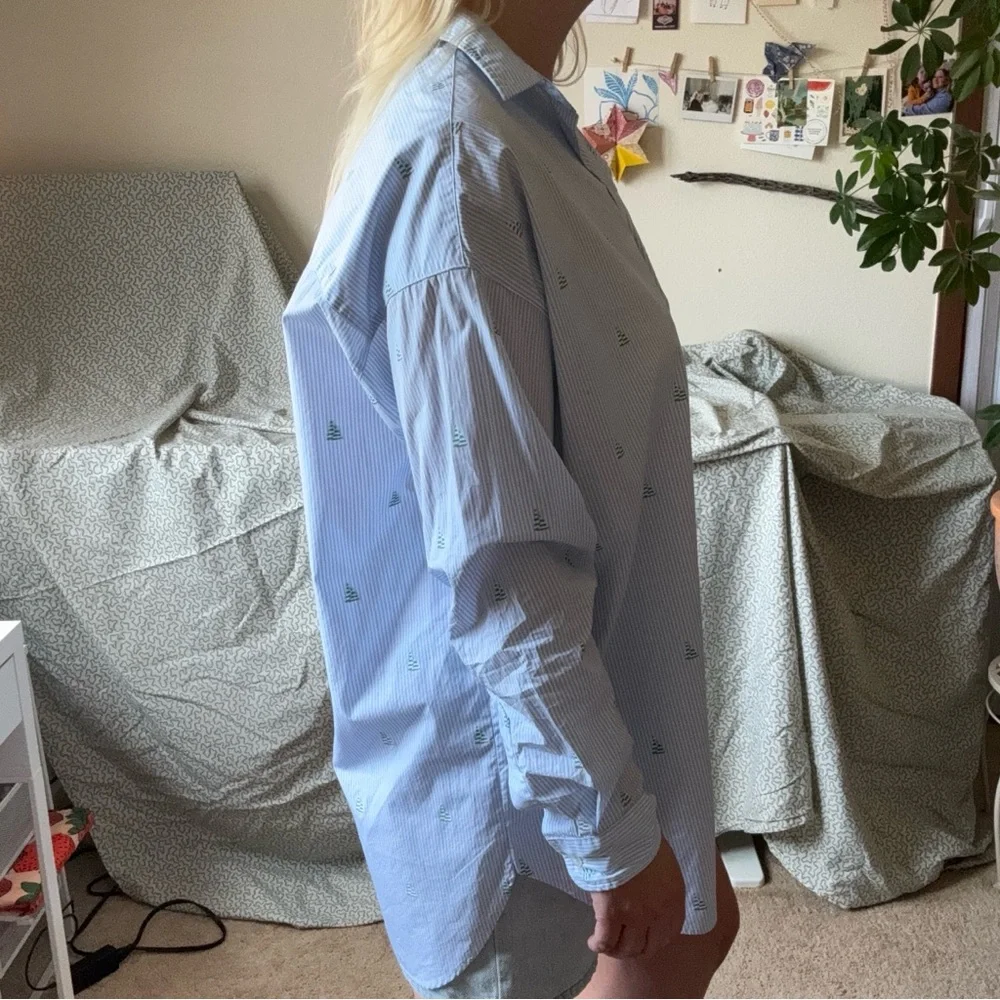 Frank & Eileen Shirley Button Down - Picture 4 of 7